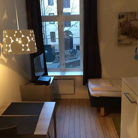 The Company - Parkveien Aparthotel 3*